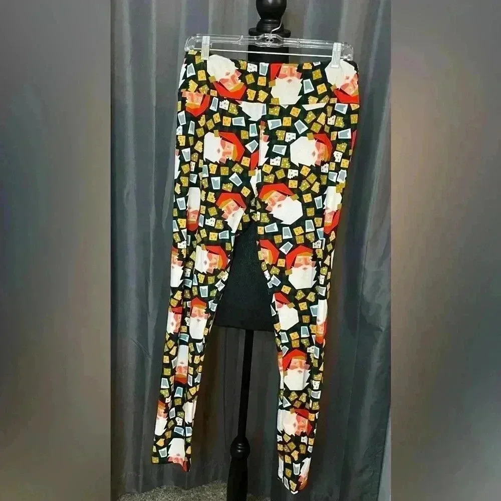 76. LuLaRoe TC Christmas Leggings, EUC